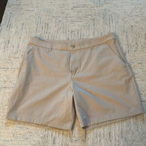 ABC Classic-Fit Short 7" WovenAir